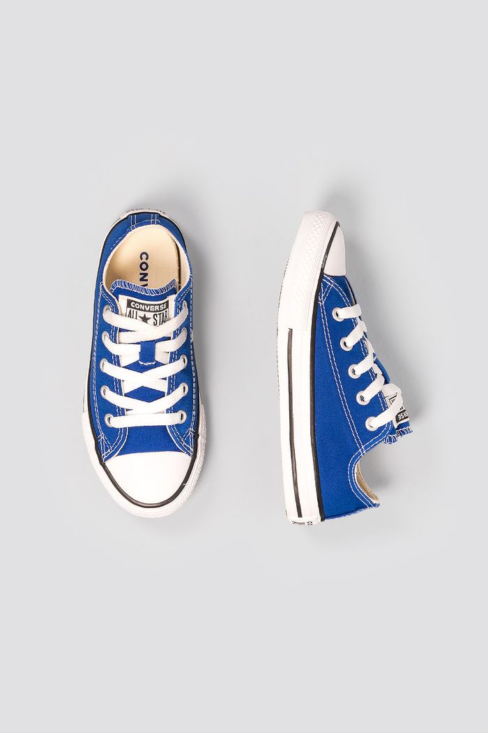 Kids cheap navy converse