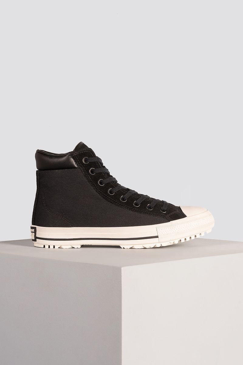 Nike chuck taylor store boots