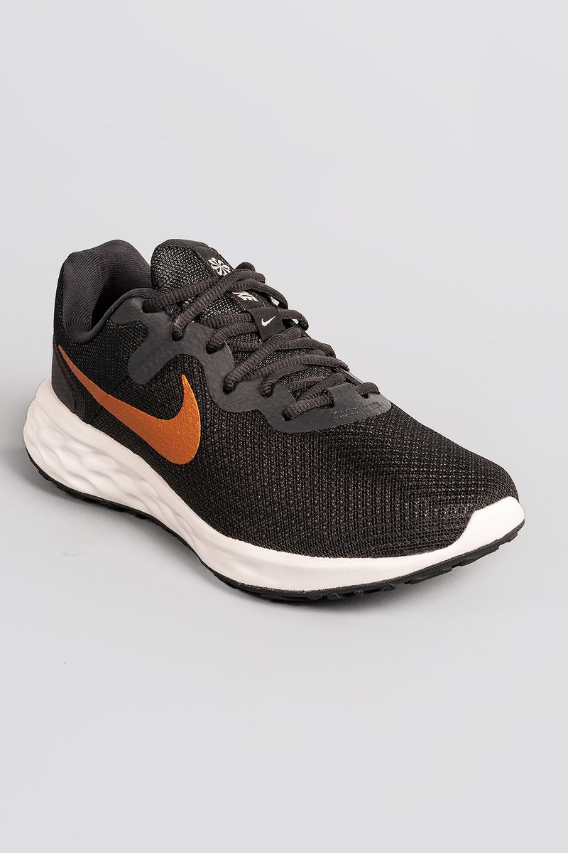 Nike revolution sales 4 shield