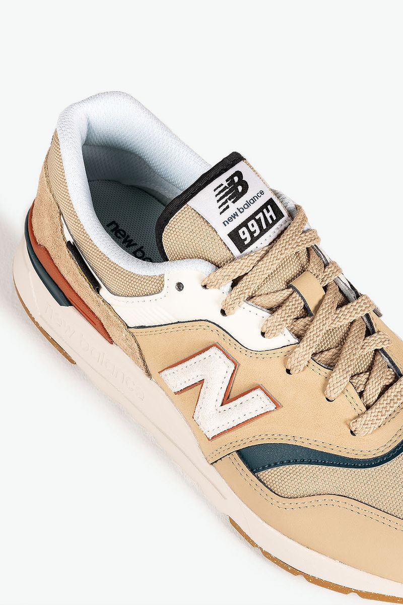 New balance 997 hot sale couro