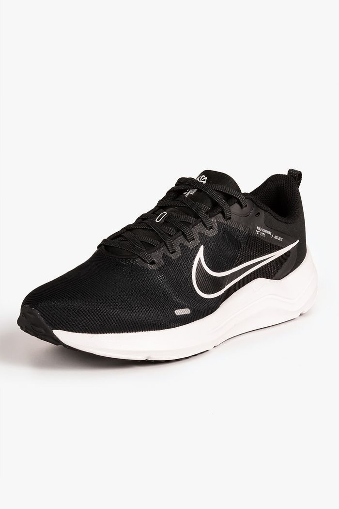 Nike store downshifter 4e