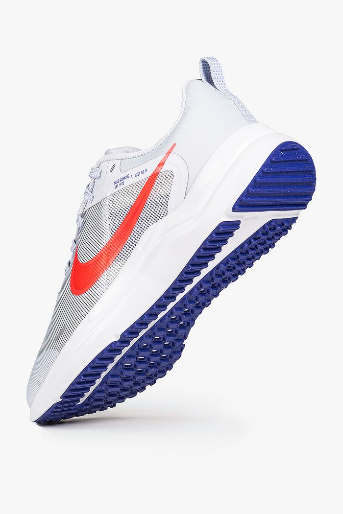 Nike store downshifter 2