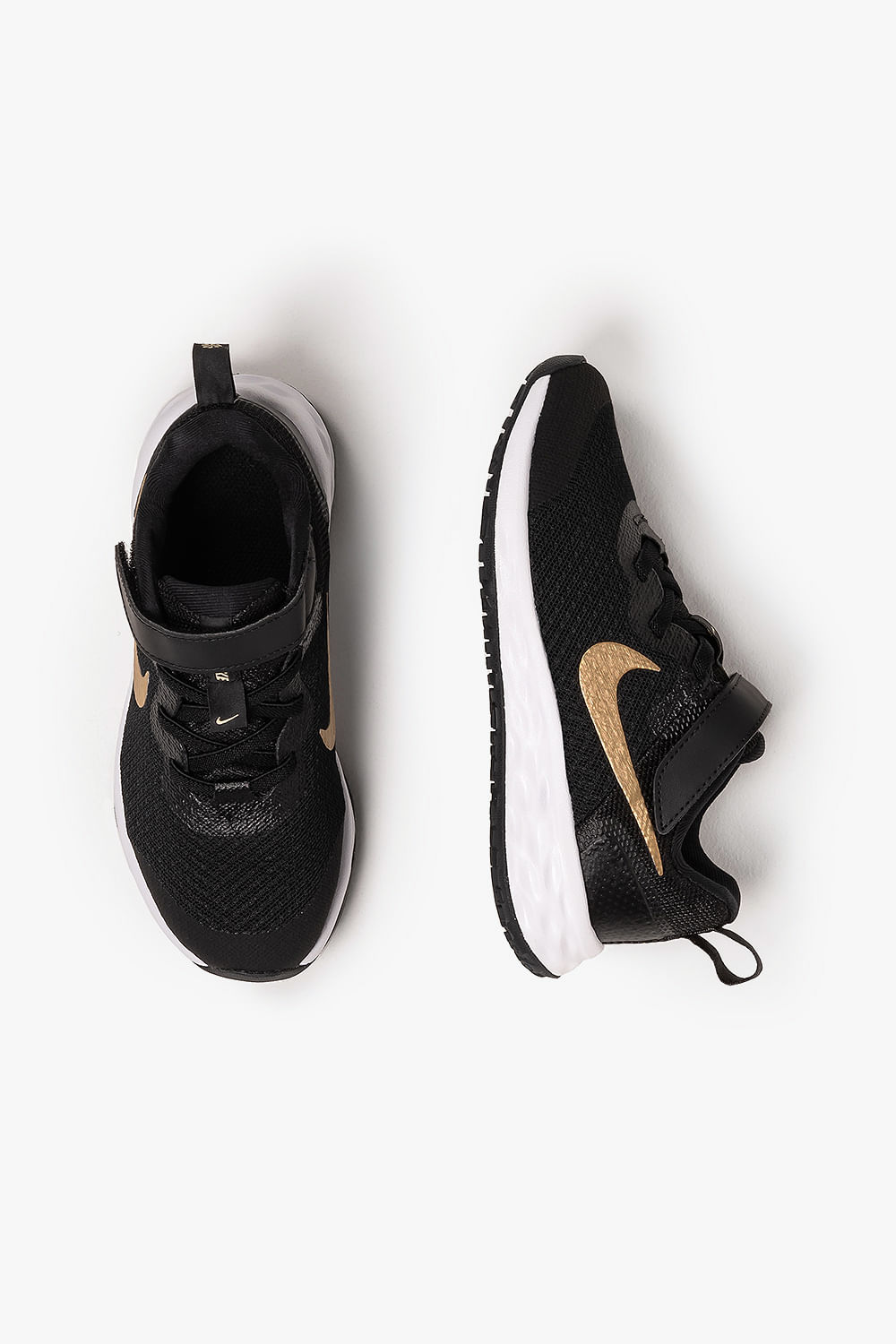 Nike revolution sale 4 shine