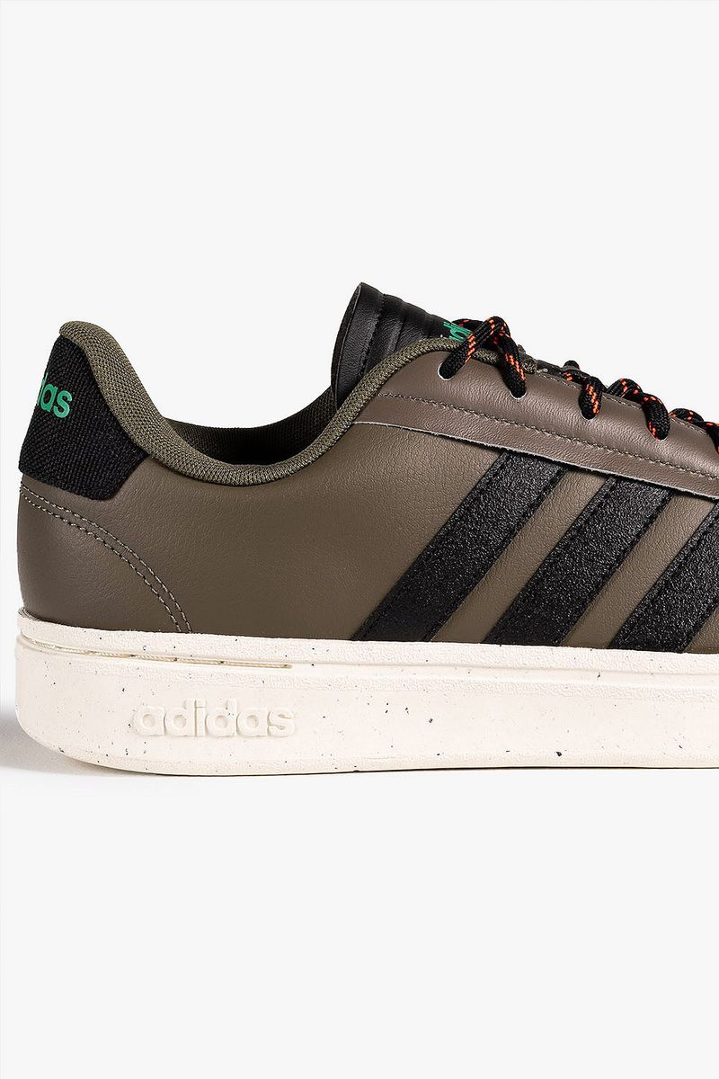 Adidas advantage nubuck clearance 92