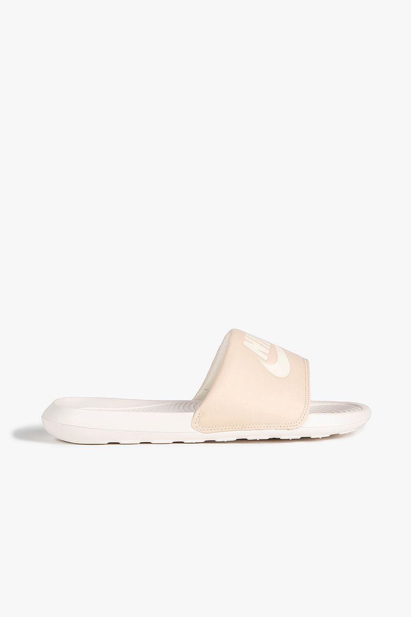 Beige best sale nike slides