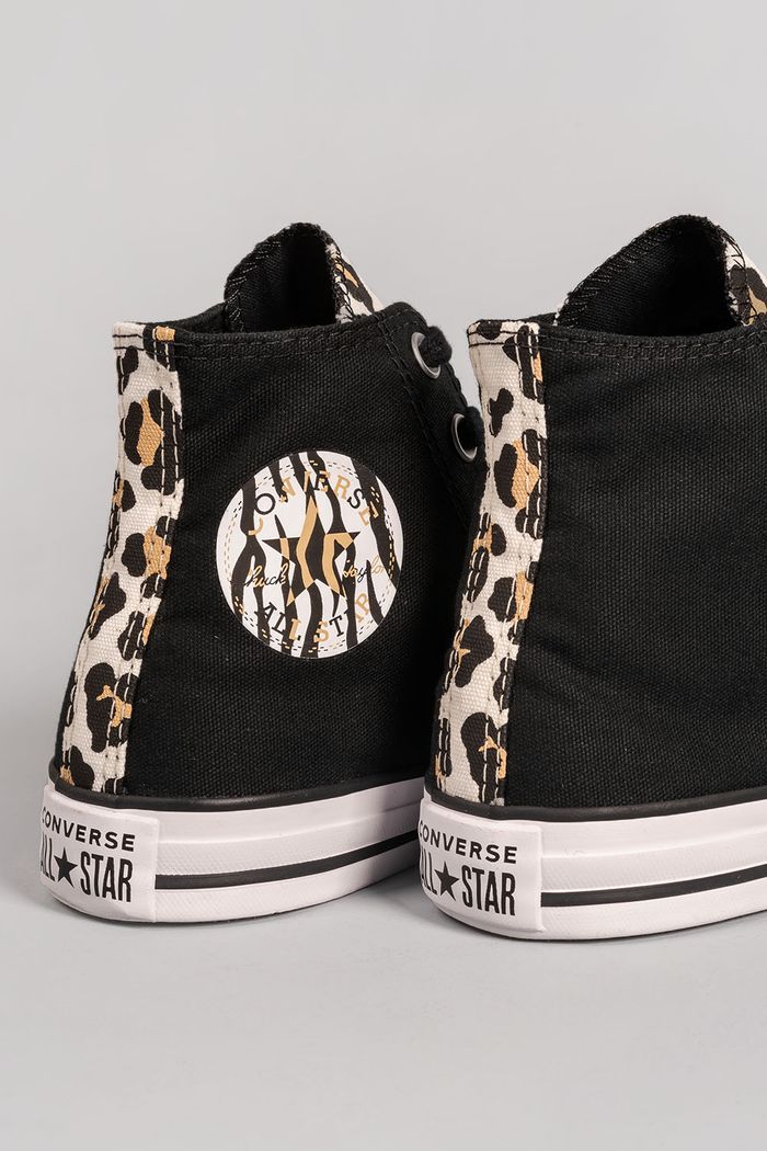 Tênis Converse Cano Alto Yumi All Star Tênis Converse Cano Alto Yumi All Star