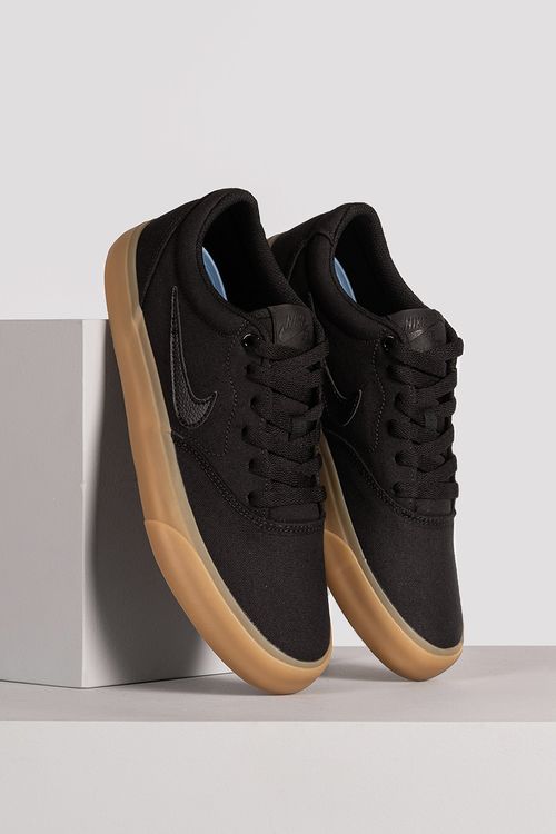 Tênis Nike SB Charge CNVS