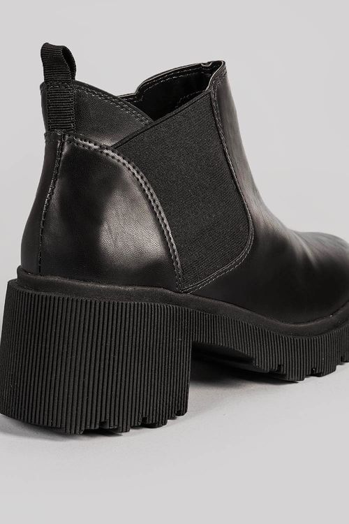 Bota Feminina Ankle Boot Voyce Mundial