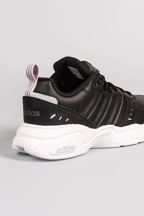 Tênis Adidas Strutter