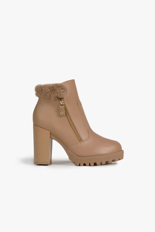 Bota Feminina Cano Curto Moleca Yasmina