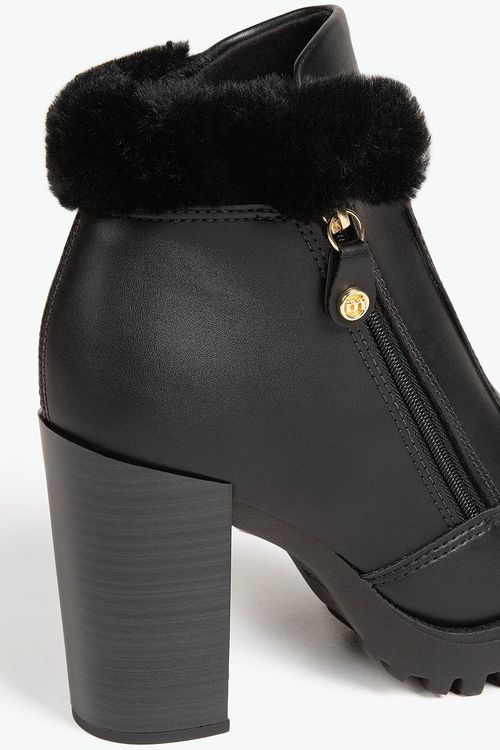 Bota Feminina Cano Curto Moleca Yasmina