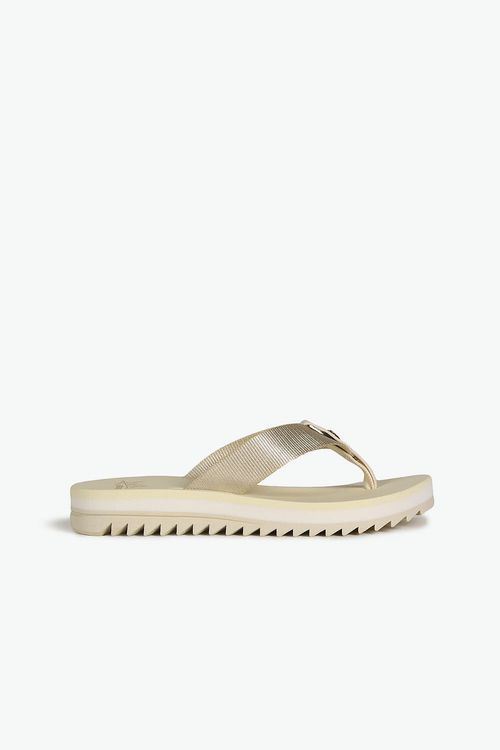 Chinelo Kenner Anitta Kyra