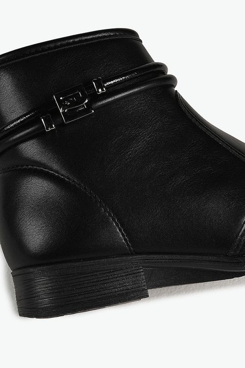 Bota Feminina Cano Curto Dakota Marilia