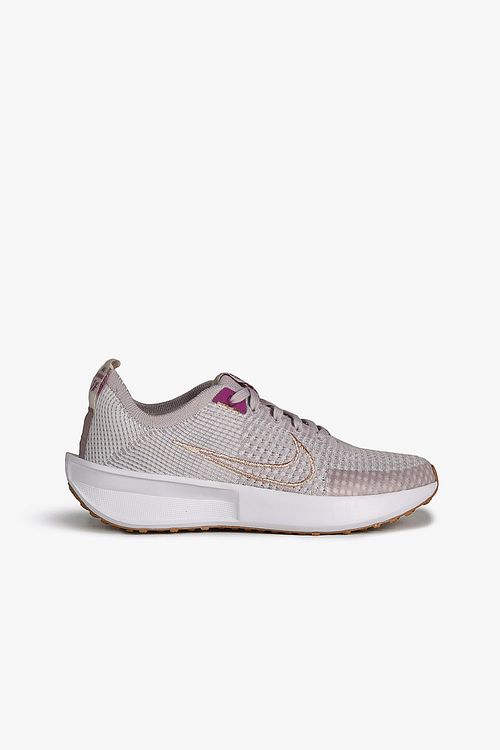 Tênis Nike Interact Run Feminino