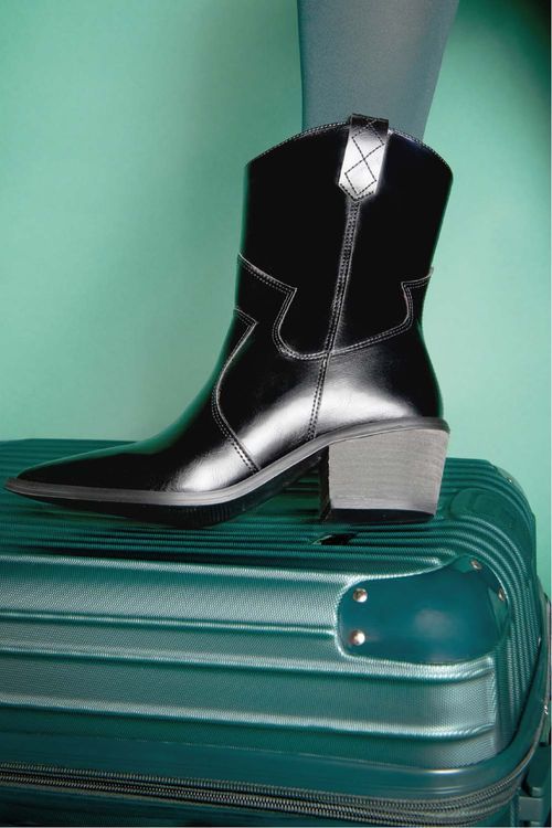 Bota Texana Feminina Cano Curto Mundial Janet