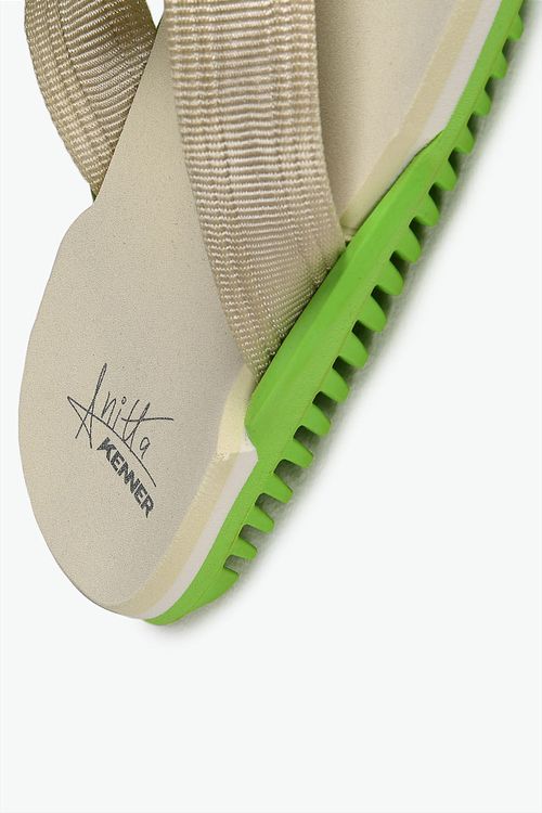 Chinelo Kenner Anitta NK6 Pro