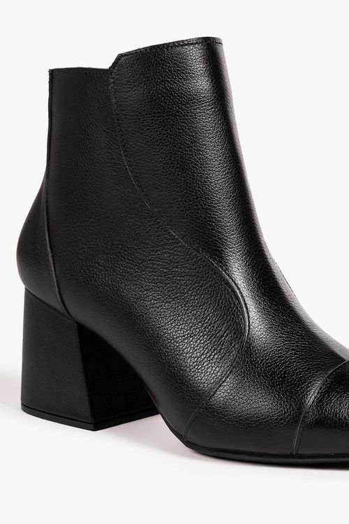 Bota Feminina Cano Curto Mundial Elsa