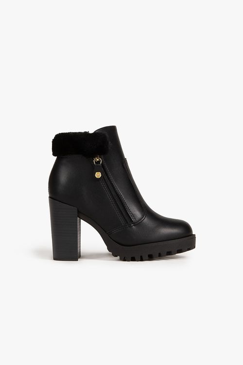 Bota Feminina Cano Curto Moleca Yasmina