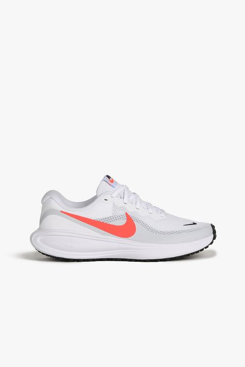 Tênis Nike Revolution 8