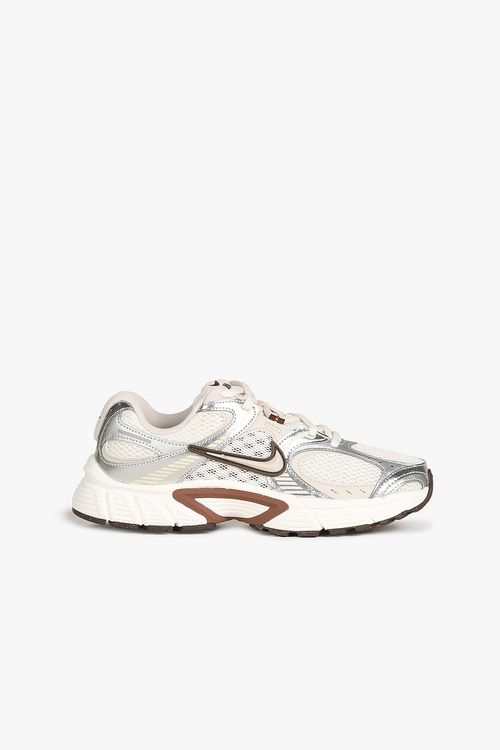 Tênis Nike V5 RNR